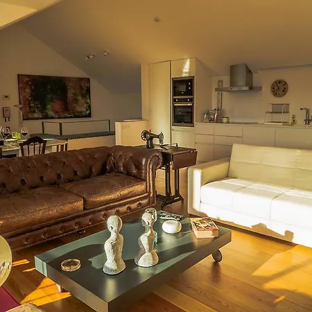 On Royal Attic Apartment Lisbon